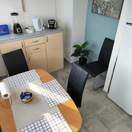 With Garage Apartman Zadar